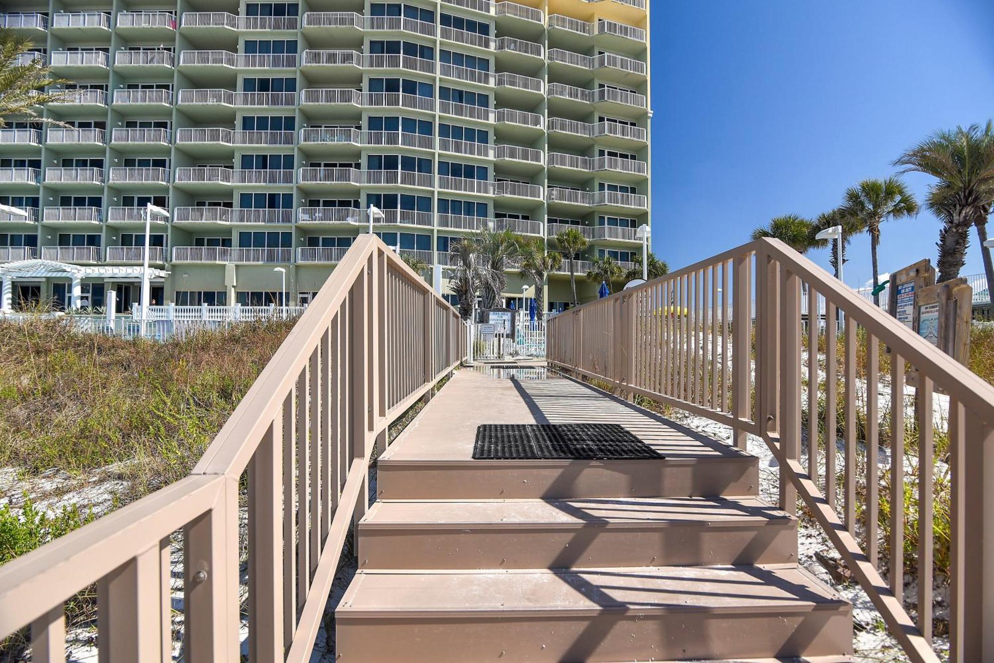 Boardwalk Beach Resort #1703 By Book That Condo 巴拿马城 客房 照片